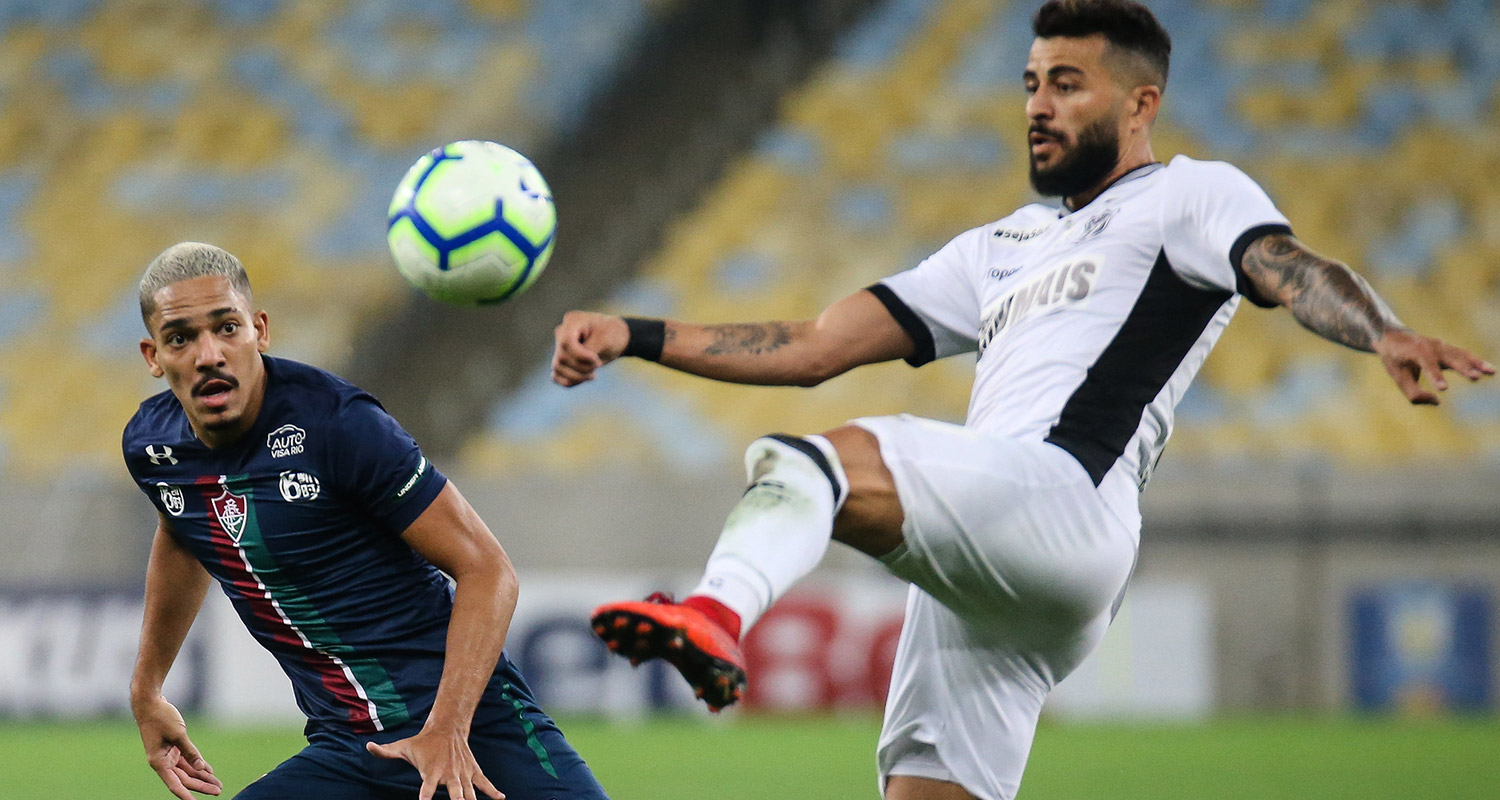 比利时球员在巴甲赛事中展现出色