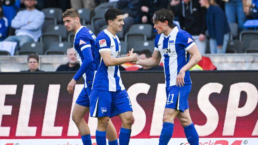 柏林赫塔队遭遇挑战,反超不易 柏林赫塔队遭遇挑战,反超不易