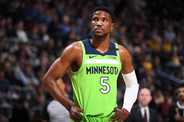 关于森林狼力克猛龙，唐斯大号手帕的信息