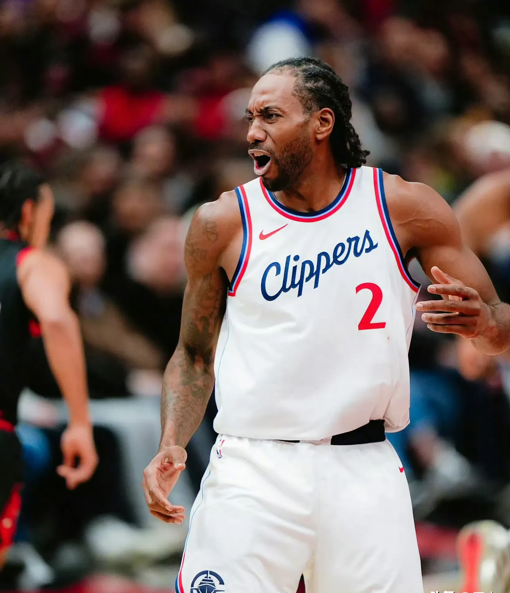 快船主场取胜晋级次轮的简单介绍